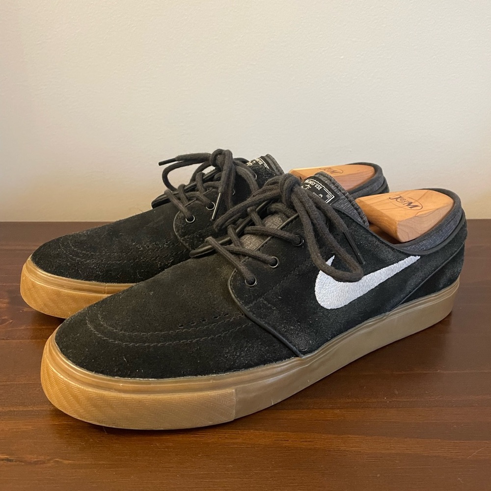 Nike SB Stefan Janoski Black with Gum Sole